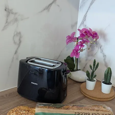 Apartment - Hotel, Proche Et Paris, Parking, Wifi